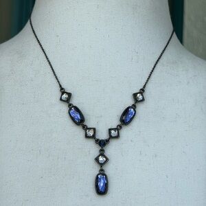 Vintage Avon NR Dainty statement necklace